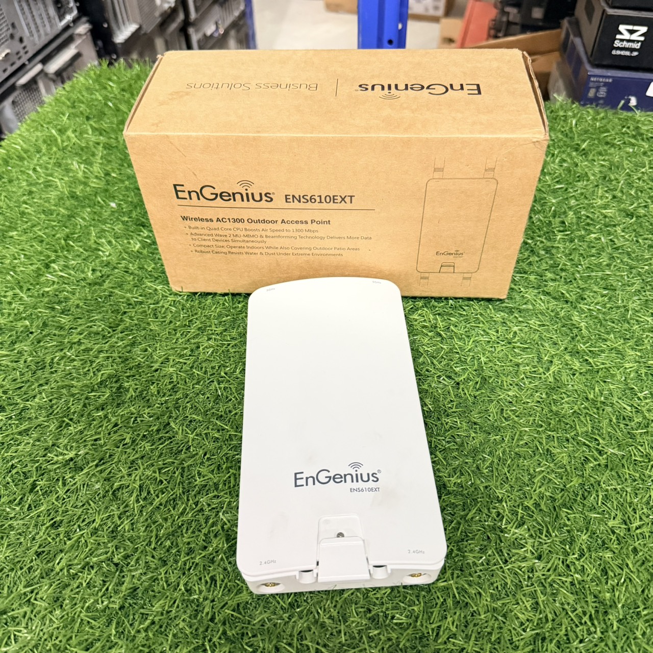 EnGenius ENS610EXT Dual-Band AC1300 Outdoor & Indoor Wireless Access Point