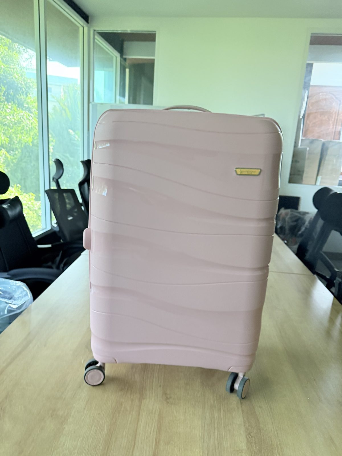 ขาย กระเป๋าเดินทาง Polo Travel Club รุ่น PPF 24 นิ้ว สีชมพู