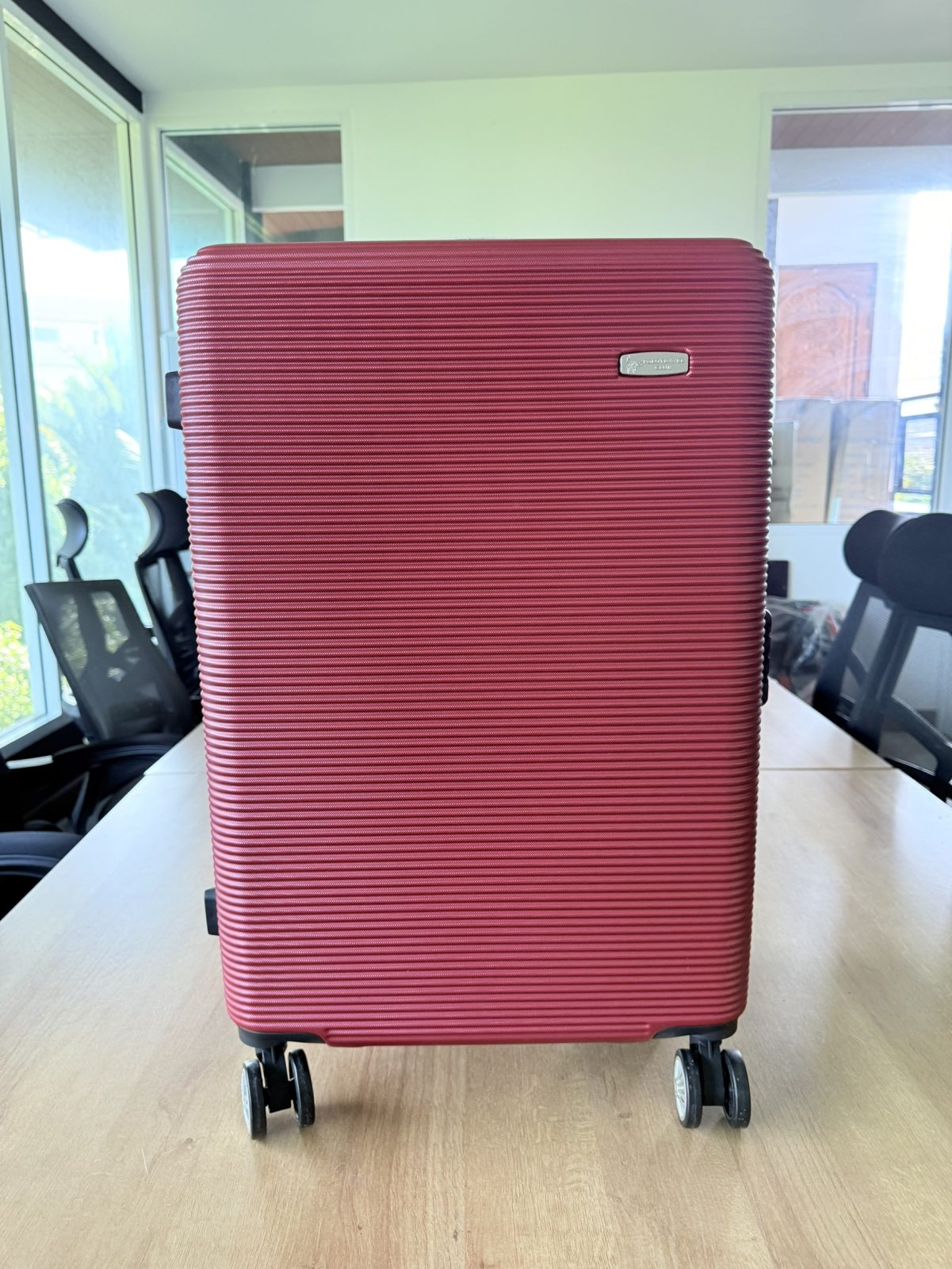 ขาย กระเป๋าเดินทาง POLO TRAVEL CLUB รุ่น A1086 ขนาด 24 นิ้ว สีแดงแชมเปญ