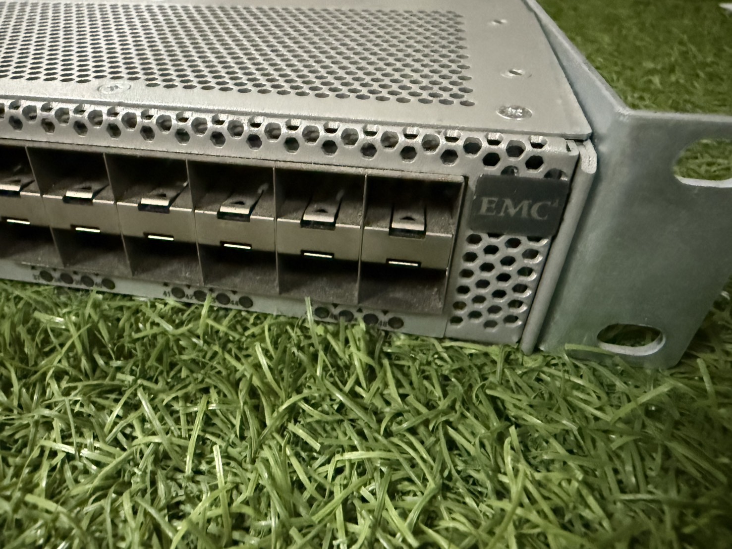 ขาย Cisco MDS 9148S 16G Multilayer Fabric Switch รูปที่ 2