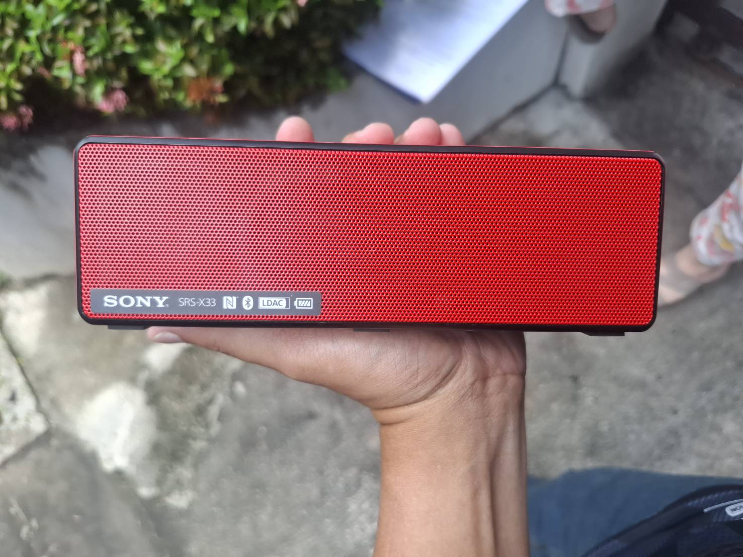 ขาย Sony Powerful Portable Wireless Speaker รุ่น SRS-X33 สีแดง