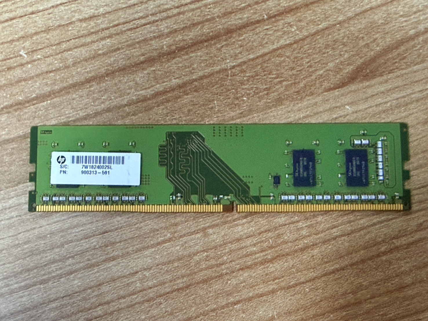 ขาย Skhynix 4GB 1Rx16 PC4-2400T-UC0