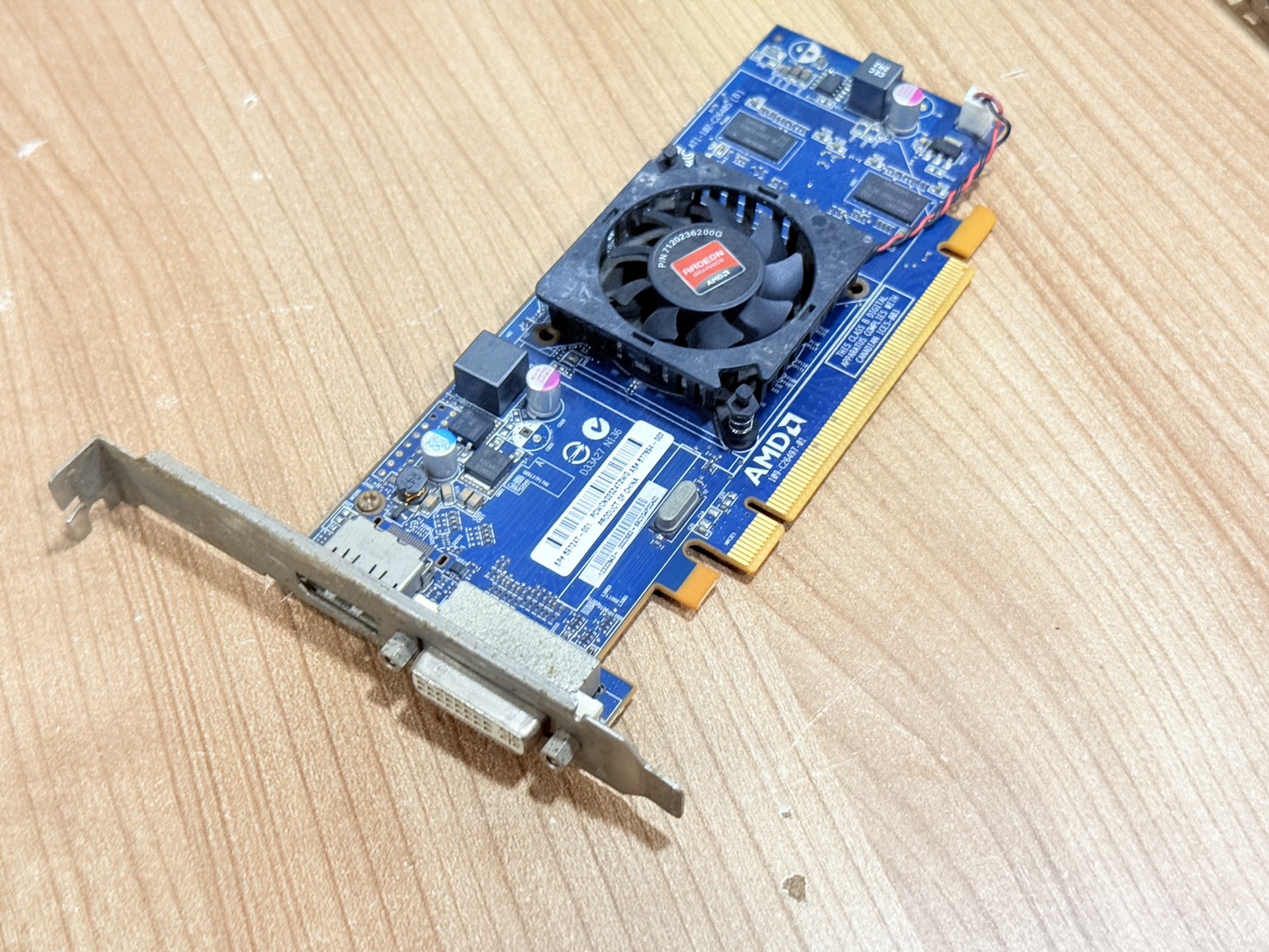 ขาย การ์ดจอ VGA (การ์ดแสดงผล) AMD HD7400 1GB DDR3 รูปที่ 4