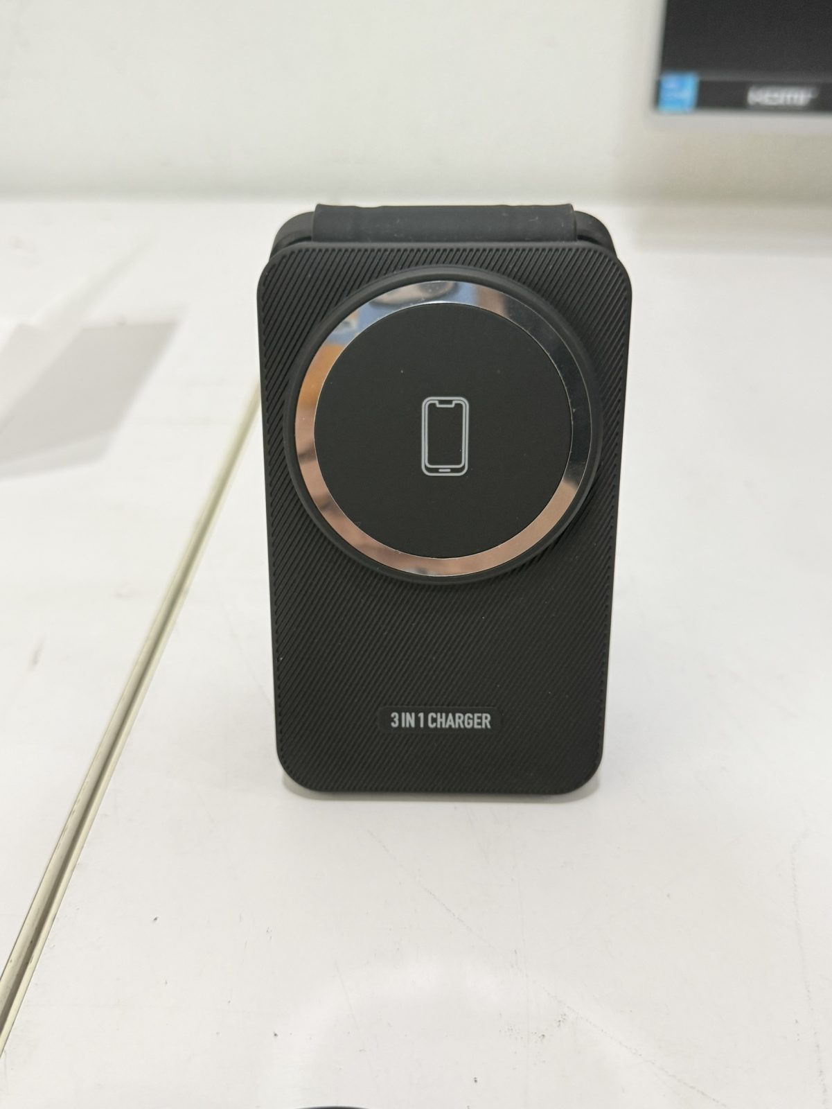 ขาย 3COINS 3in1 Wireless Charger box รูปที่ 2