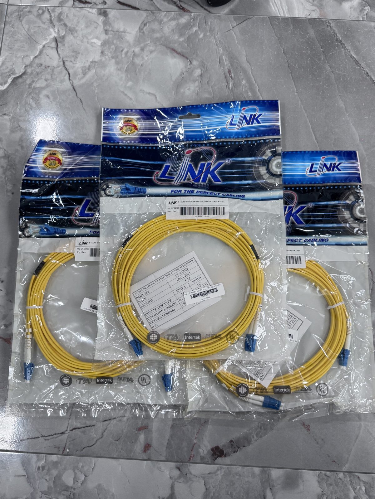 ขาย Link (UF-6225D) LC/UPC to LC/UPC SM 9/125 DUPLEX PATCH CORD 5M. LSZH