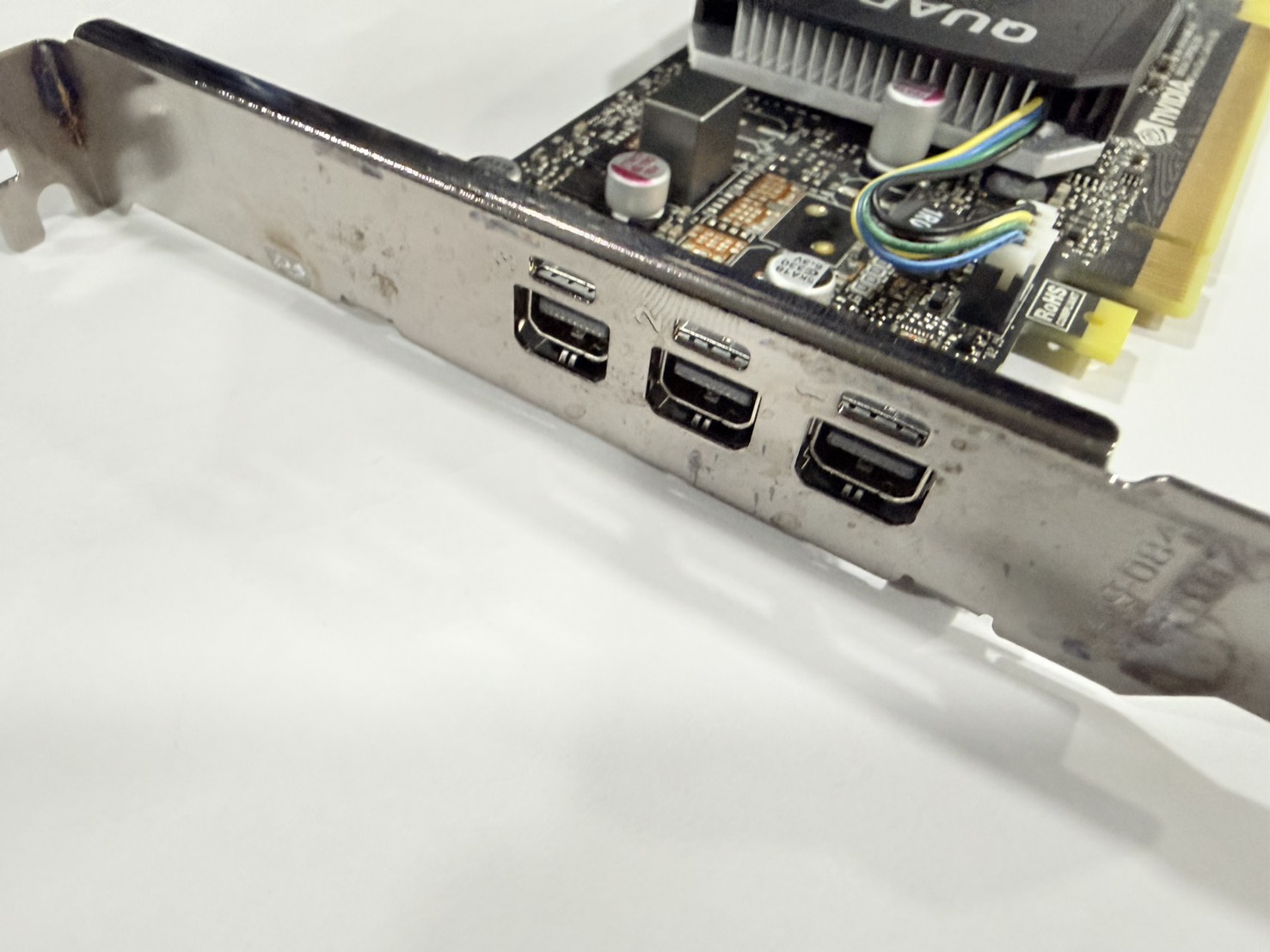 ขาย การ์ดจอ Nvidia Quadro P400 2GB GDDR5 (64-bit) รูปที่ 2
