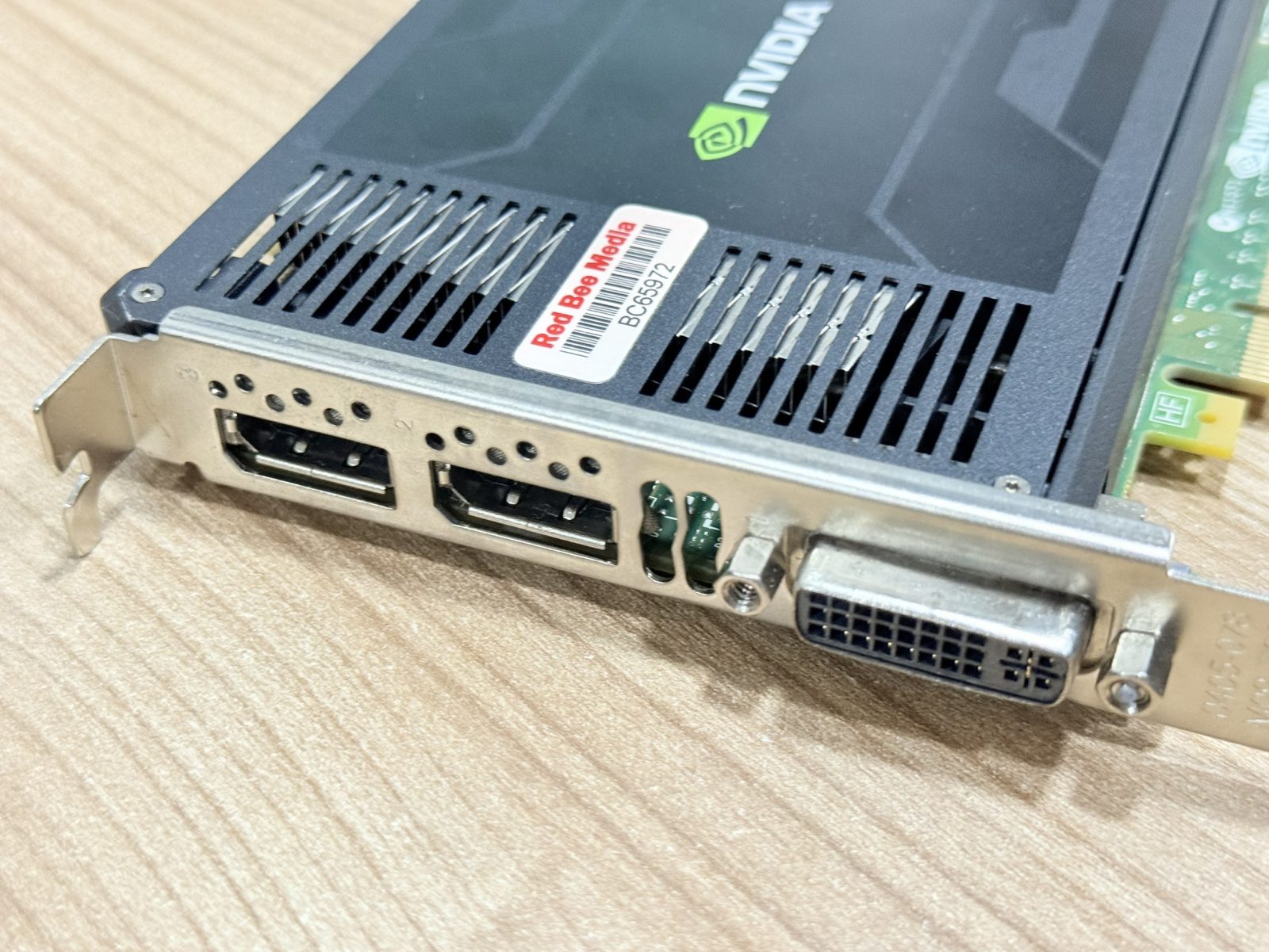 ขาย Nvidia Quadro K4000 3GB DDR5 รูปที่ 2