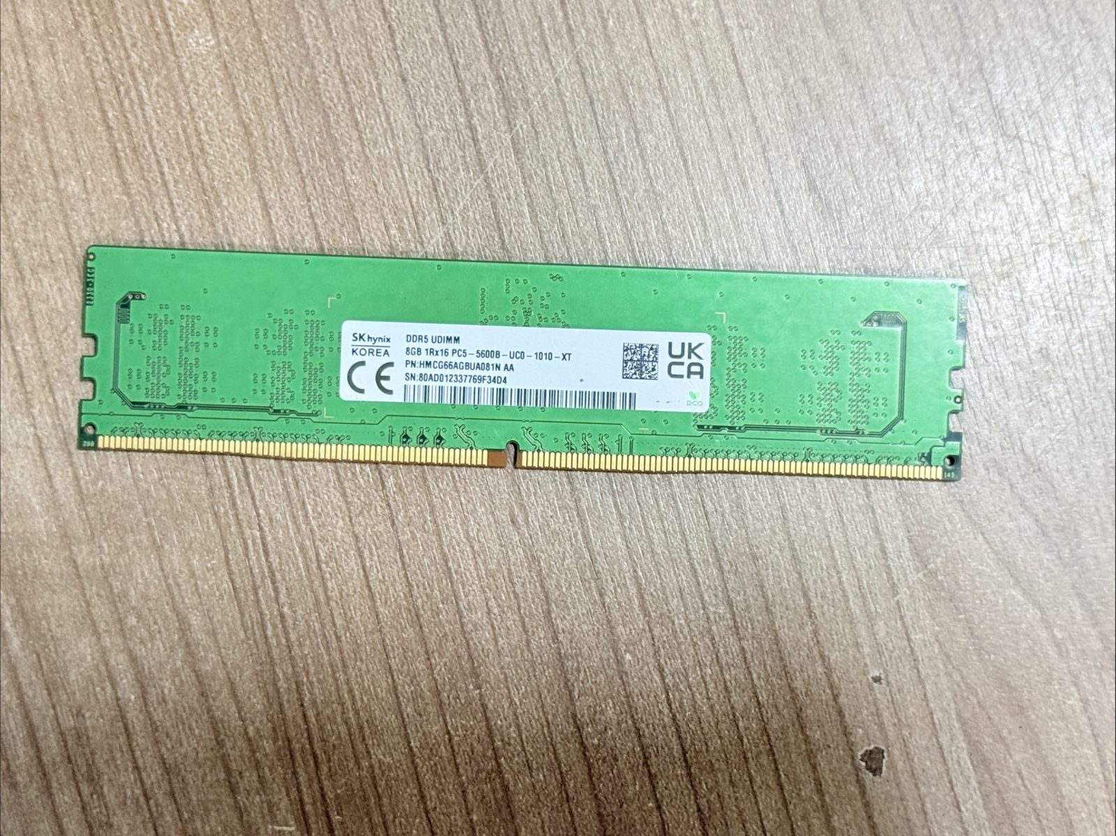 Skhynix 8GB 1Rx16 PC5-5600B-UCO
