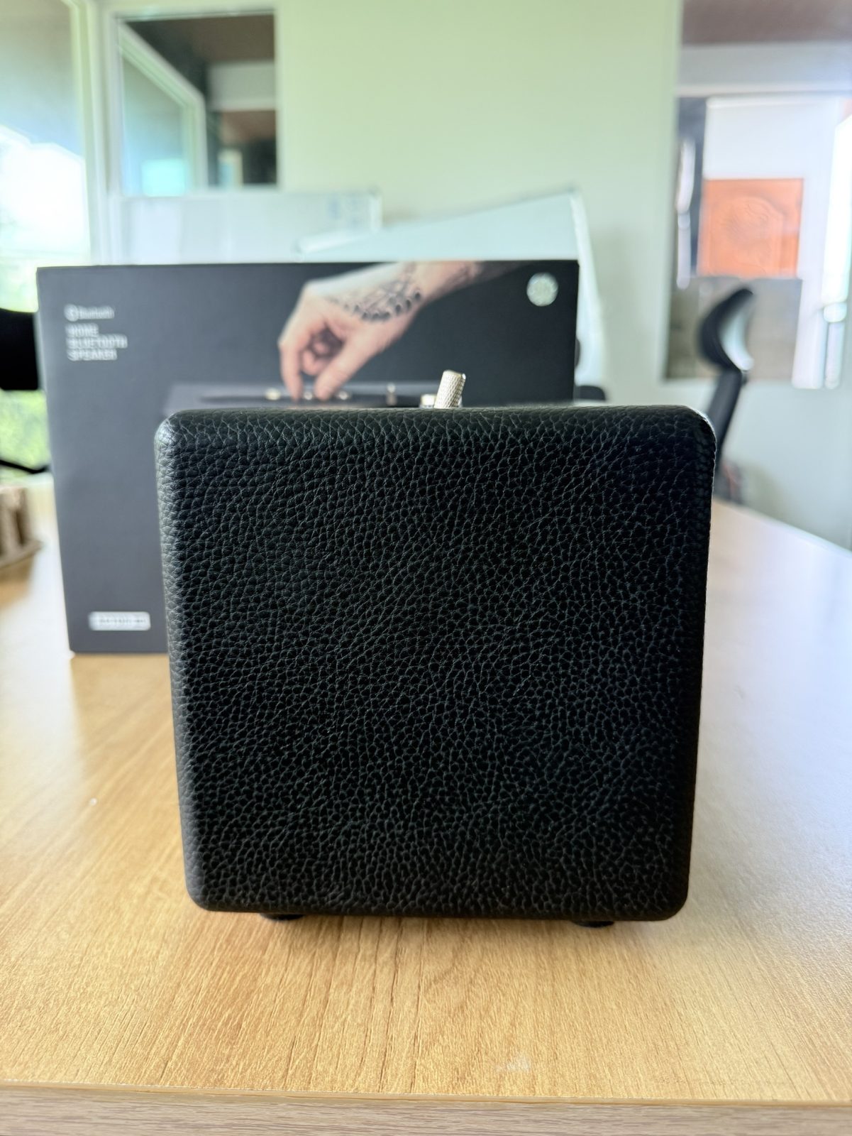 ขาย Marshall Acton III + AC Adapter รูปที่ 5