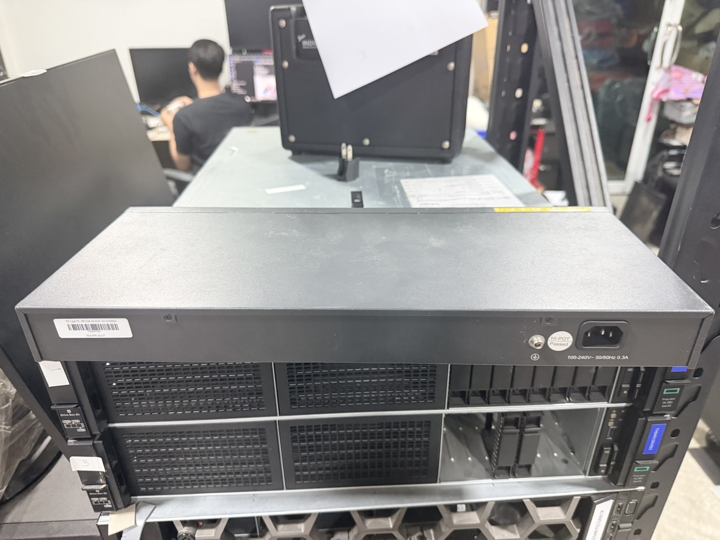 ขาย Switching Hub TP-Link TL-SF1024 24-Port 10/100Mbps