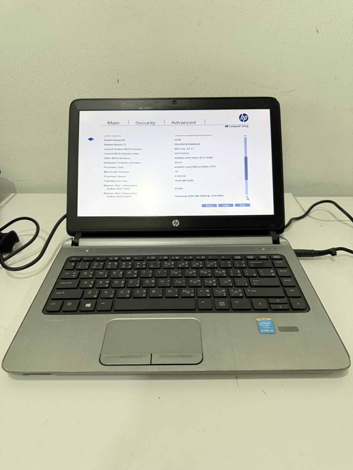 ขาย HP Probook 430 G2 (i5-5200U/4GB/HDD 500GB) + Adapter รอยคีย์บอร์ด  แบตไม่เก็บไฟ กรอบจอแตก กรอบเครื่องแตก