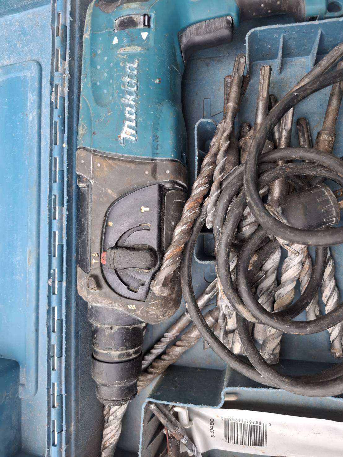 ขาย สว่านโรตารี่ Makita รุ่น HR2470F รูปที่ 2