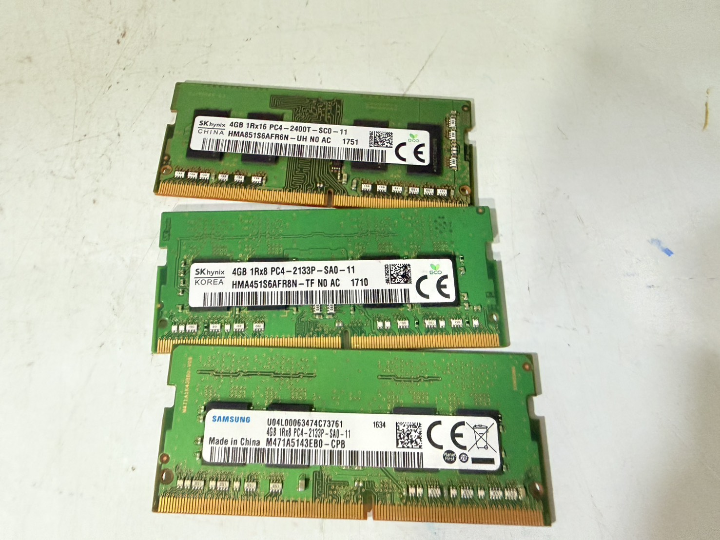 ขาย RAM NOTEBOOK (แรมโน๊ตบุ๊ค) Samsung 4GB 1Rx8 PC4-2133P-SA0