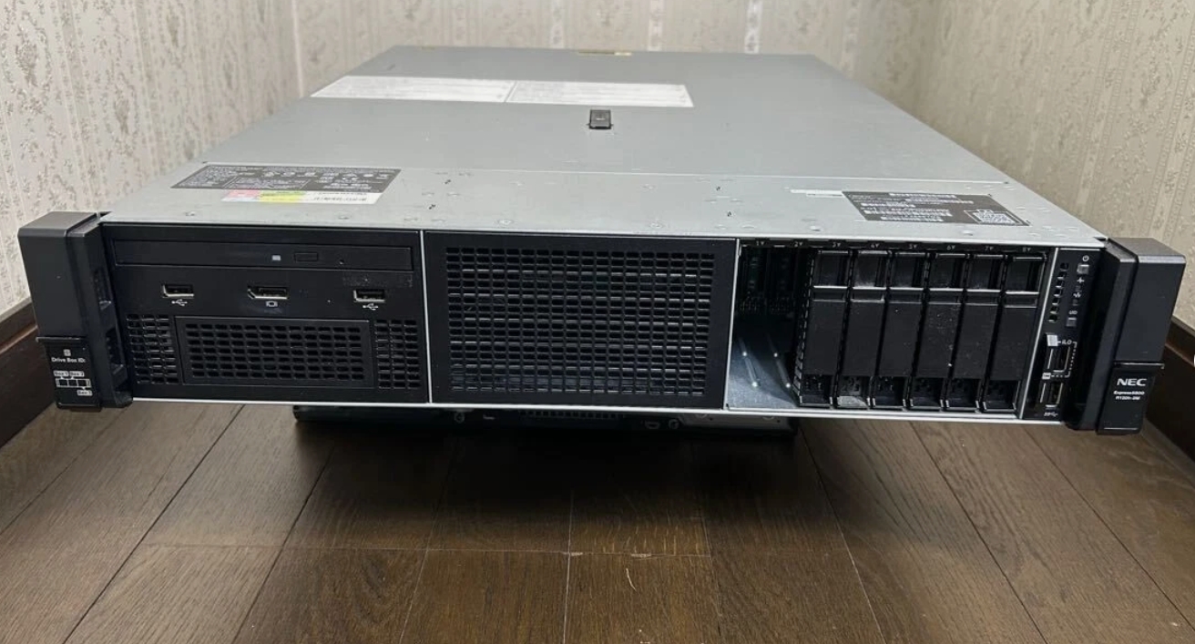 ขาย Server hp dl 380 Gen 10 เครื่องเปล่า ไม่มี cpu (มีซิ้งให้ 2 อัน)  ไม่มีแรม ไม่มี hdd (มี trayให้ 3 อัน) power x2