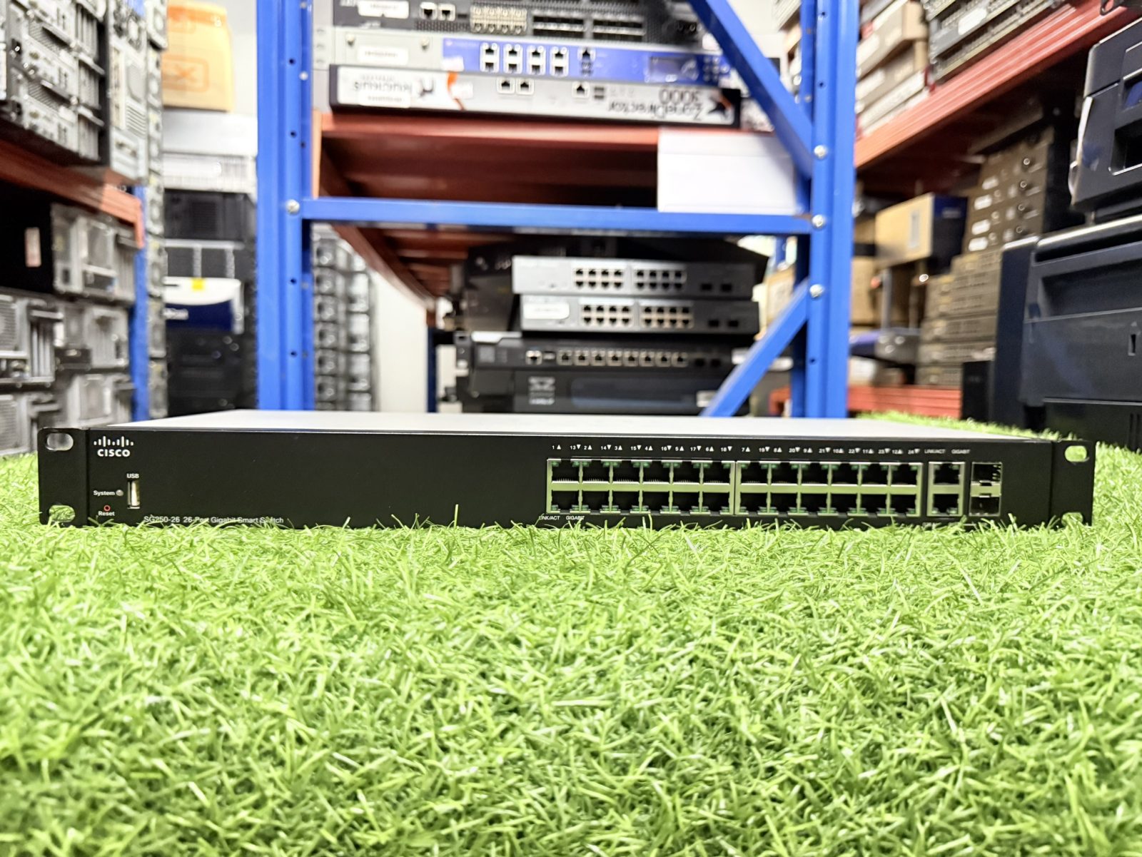 ขาย Cisco SG250-26 26Port Gigabit Smart Switch รูปที่ 2