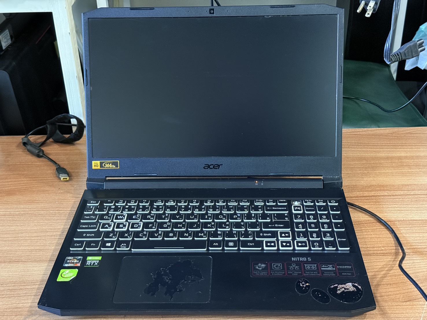 ขาย โน๊ตบุ๊ค งานช่าง Acer Nitro 5 AN515-46(Ryzen7 5800H/8GB*2/M.2 512GB) No Adapter เปิดไม่ติด Touchpad ลอก จอมีรอยคีย์บอร์ด เครื่องมีรอยตามกำารใช้งาน