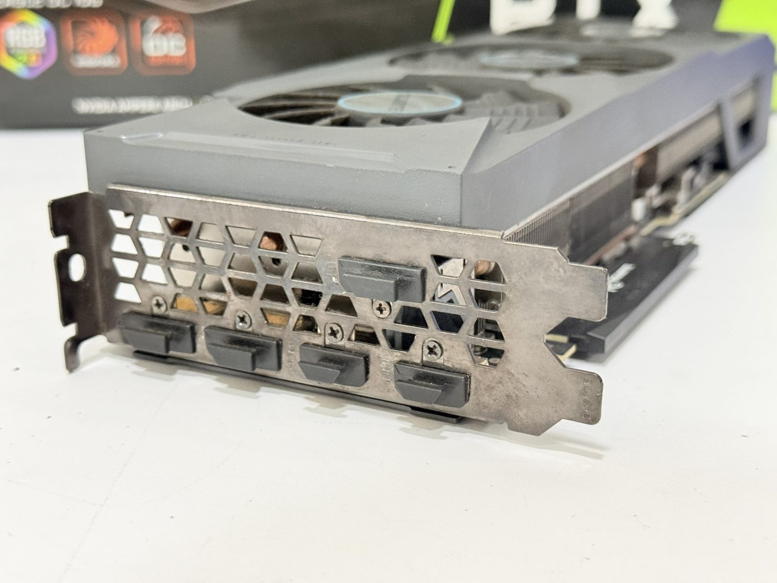 ขาย Gigabyte RTX 3080 Eagle OC 10GB GDDR6X รูปที่ 3