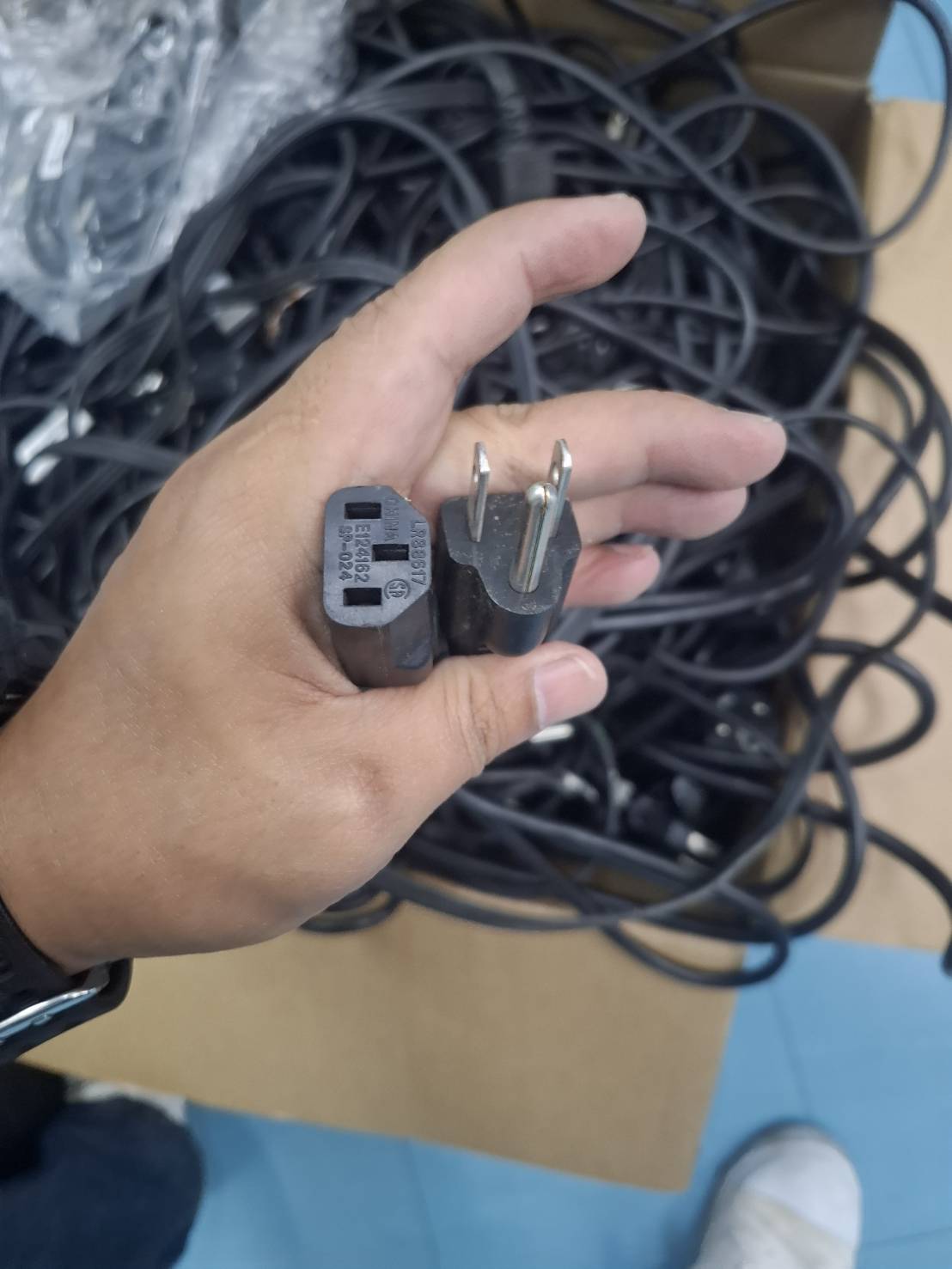 ขาย สายไฟ ac มือสอง