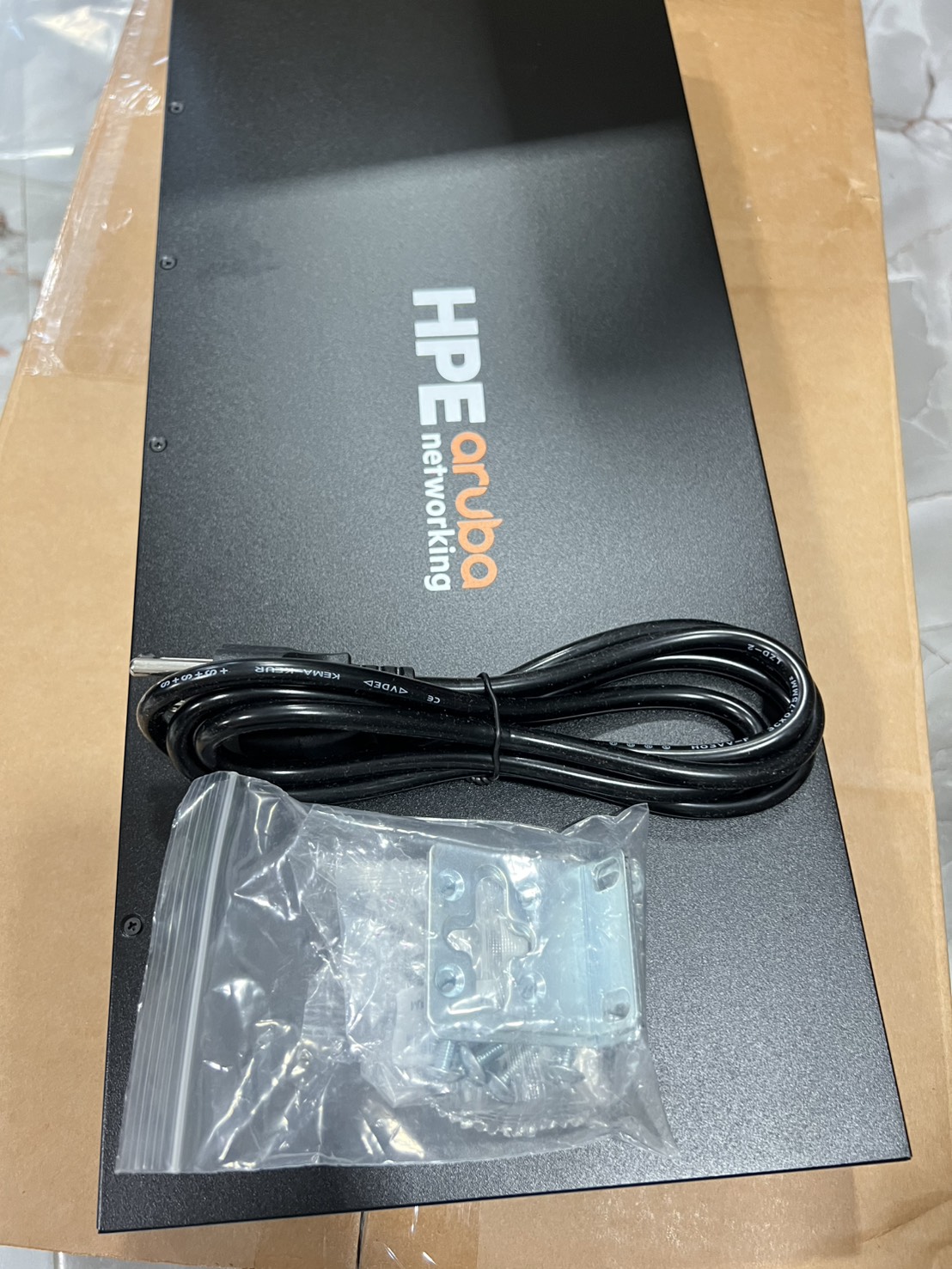 ขาย HPE Aruba 2930F 24G 4SFP Switch (JL259A / JL259-60001) รูปที่ 4