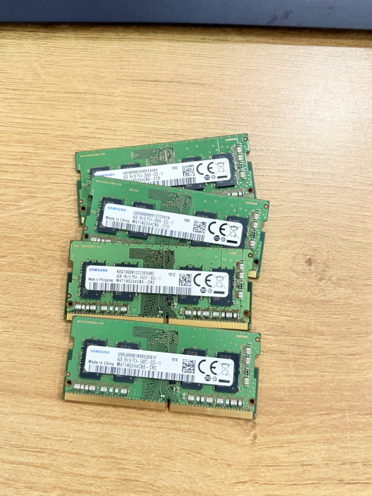 ขาย Samsung 4GB 1Rx16 PC4-2400T-SCO-11