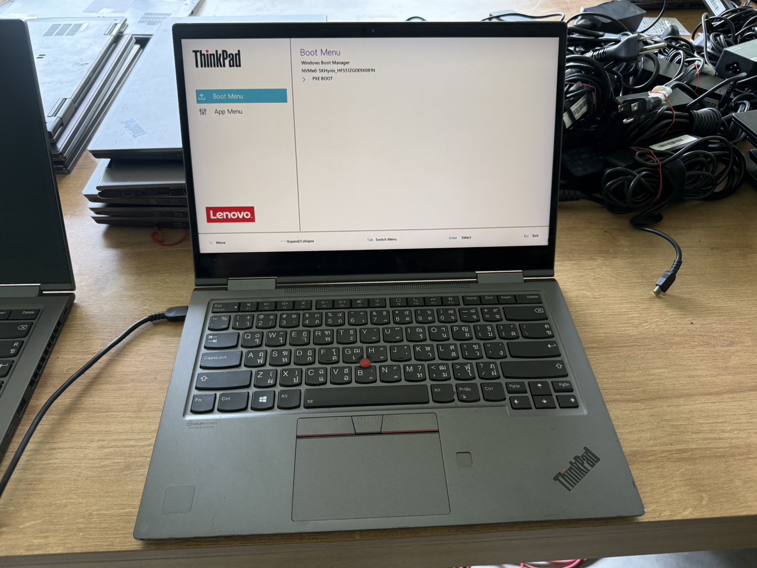 ขาย Lenovo Thinkpad X1 Yoga Gen5(i5-10310U/16GB/M.2 512GB)+Adapter เครื่องถลอก สุขภาพแบต 100% มุมเครื่องบุบ