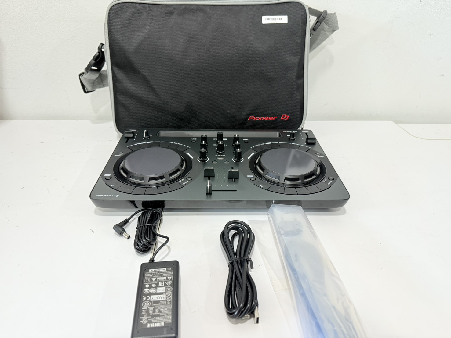 ขาย คอนโทรลเลอร์ดีเจ (DJ Controller) Pioneer DJ รุ่น DDJ-WEGO4-K
