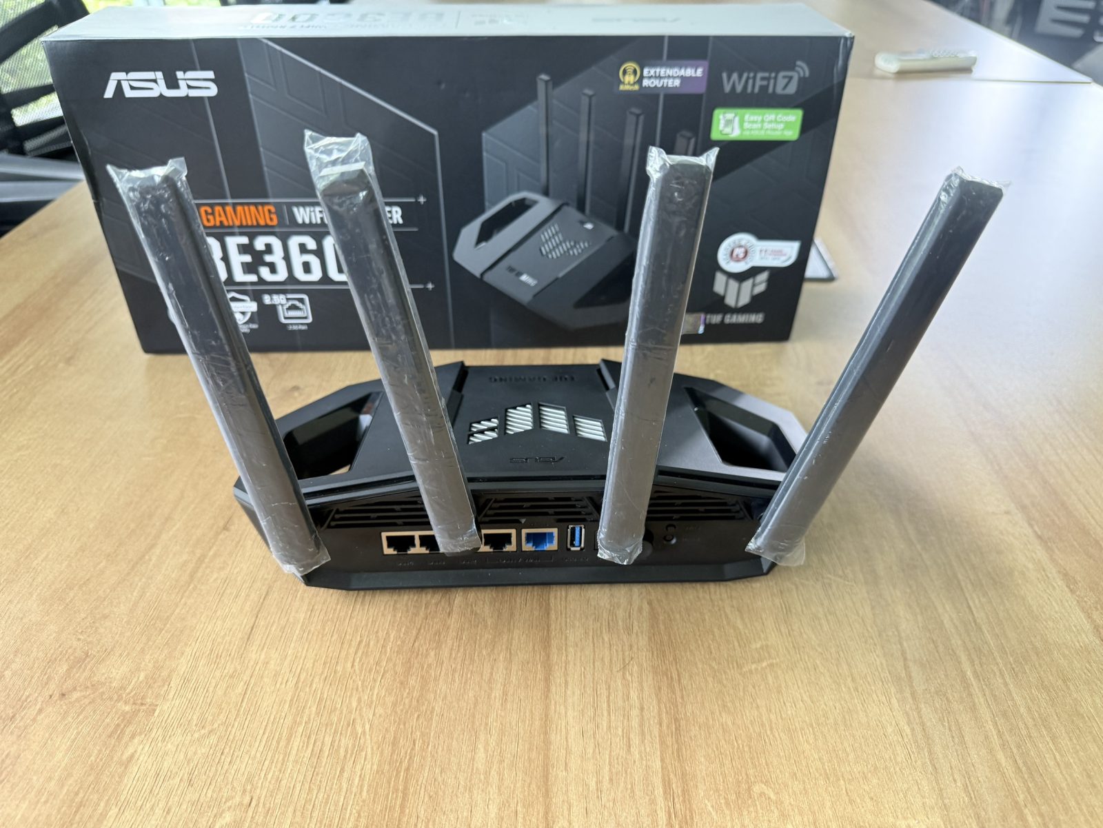 ขาย Asus TUF Gaming BE3600 + Adapter รูปที่ 3