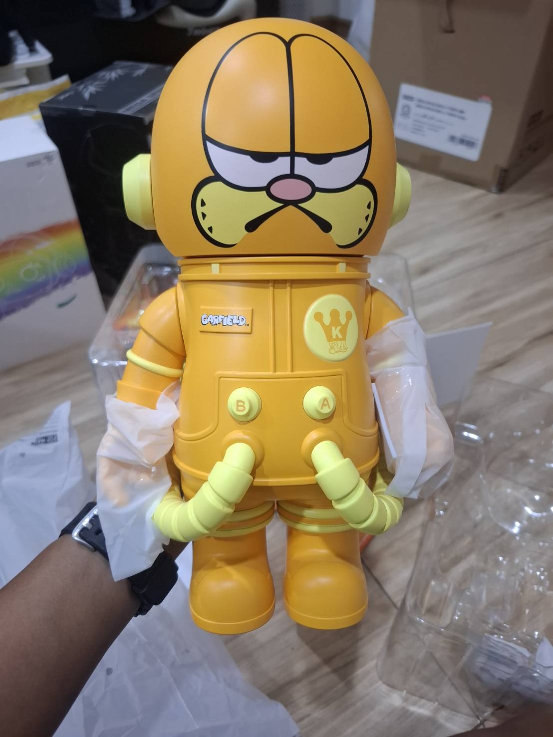 ขาย Pop Mart Mega Space Molly 400% x Garfield รูปที่ 4