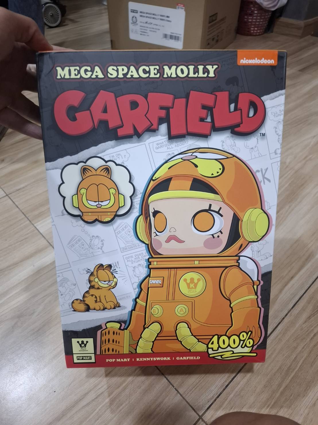 ขาย Pop Mart Mega Space Molly 400% x Garfield