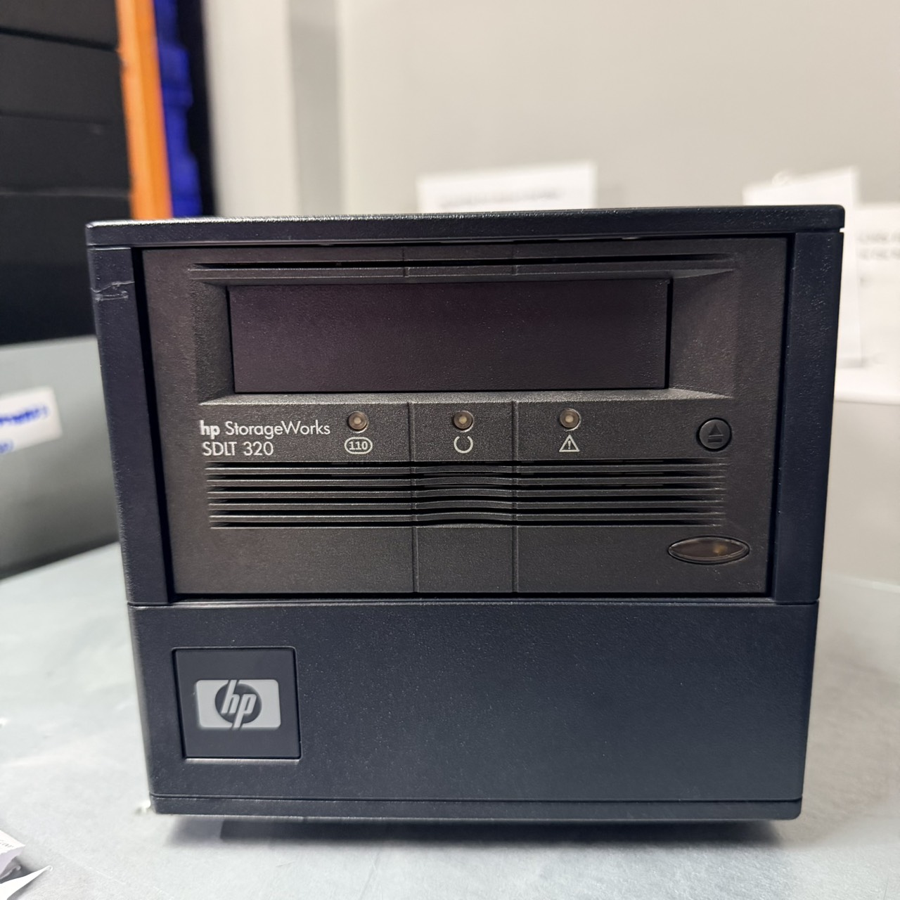 ขาย HPE StorageWorks SDLT 320 Tape Drive