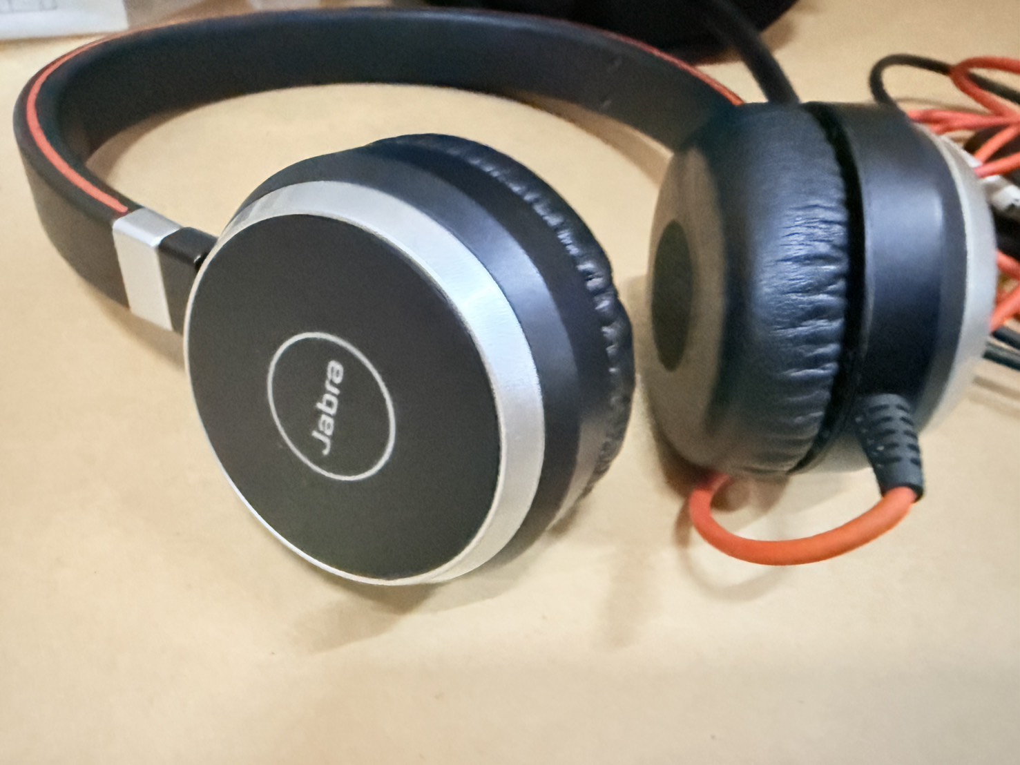 ขาย หูฟังพร้อมไมโครโฟน Jabra HSC017 (Stereo) Evolve รูปที่ 2