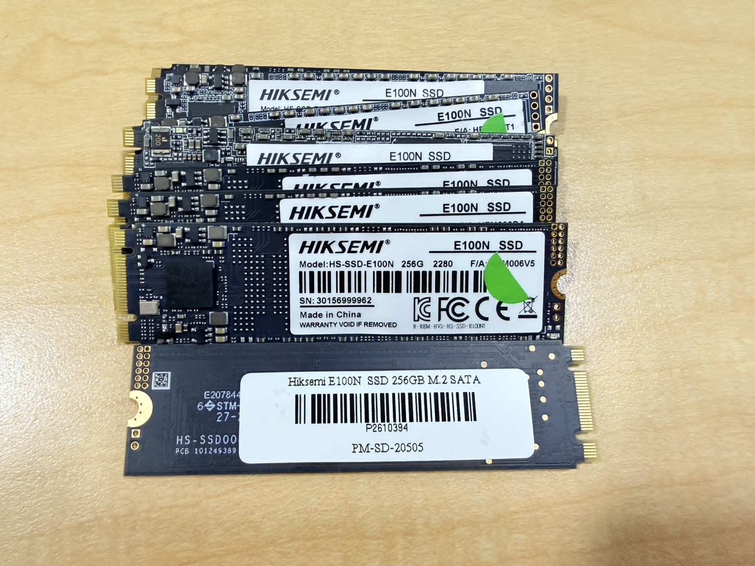ขาย Hiksemi E100N  SSD 256GB M.2 SATA (M.2 2280)