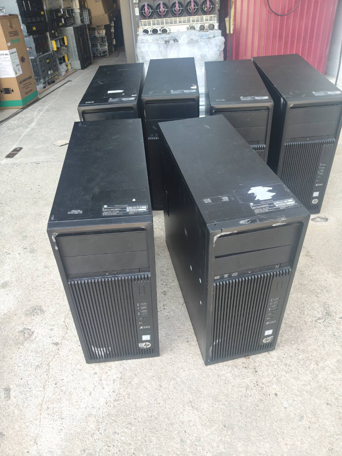 ขาย HP workstation z240 e3-1240v5 ram 16GB ssd 512GB  nvidia m2000