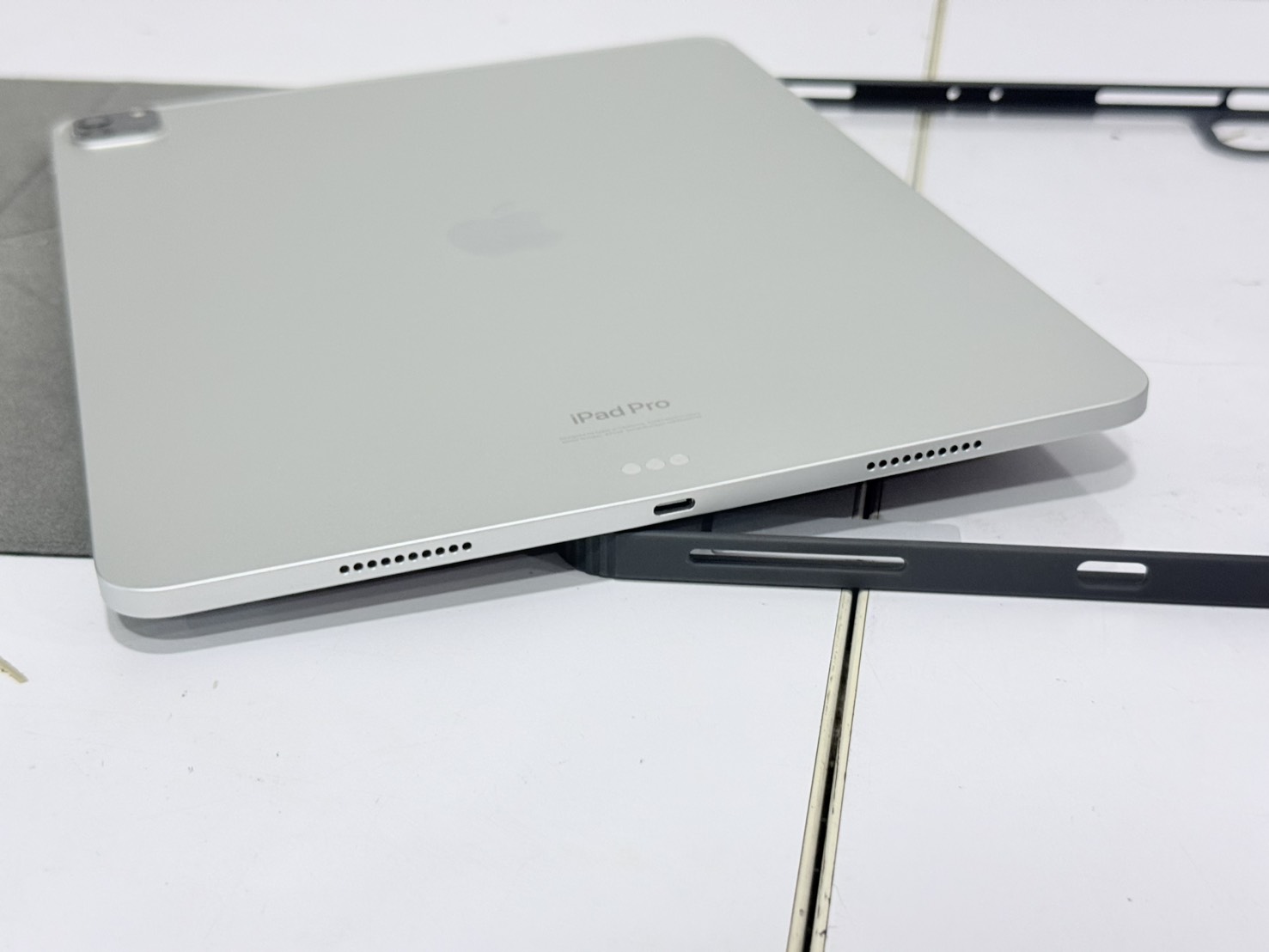 ขาย Apple iPad Pro 12.9" Gen6 512GB Wifi+Pen รูปที่ 6