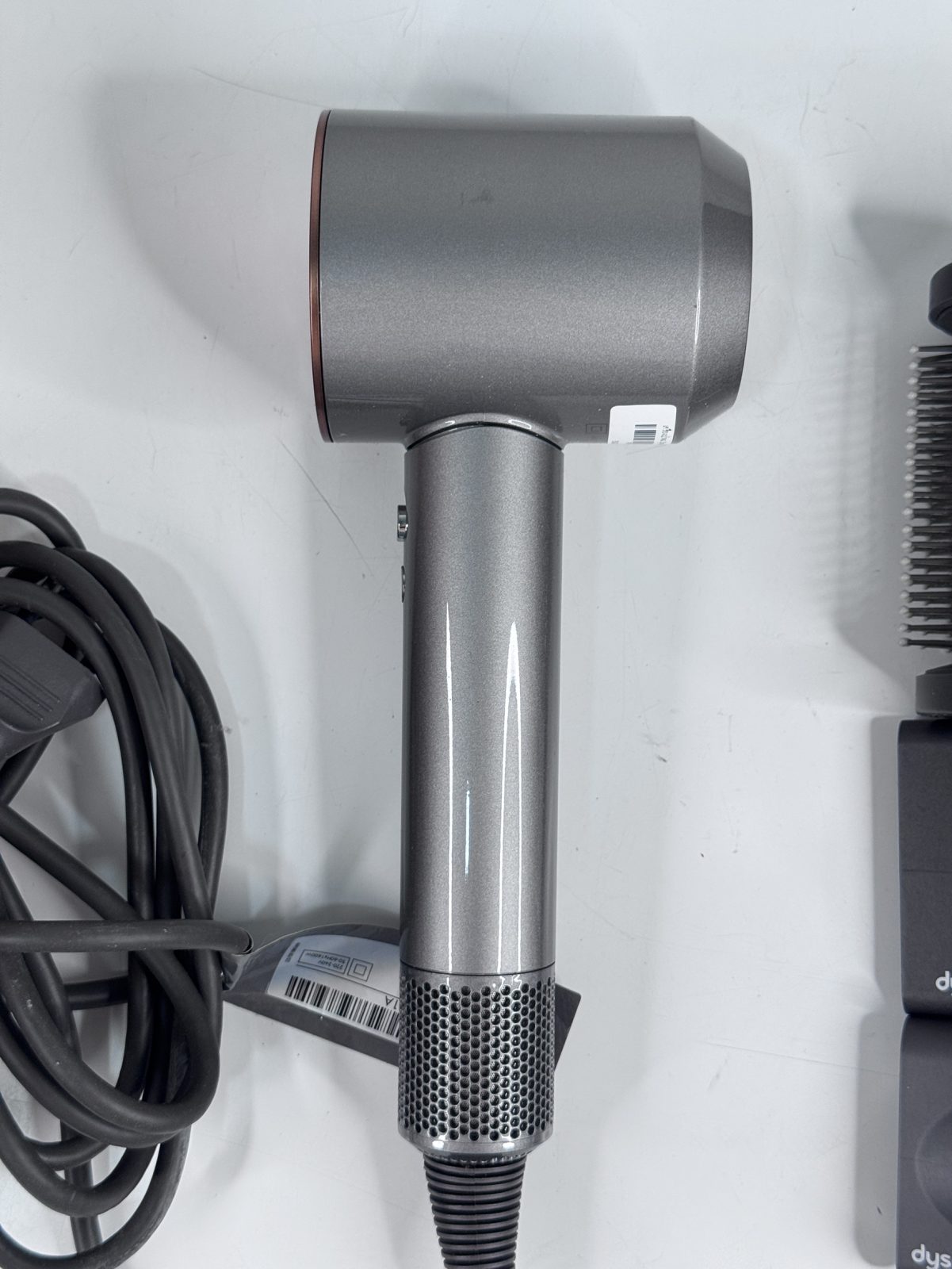 ขาย เครื่องเป่าผม Dyson Supersonic HD15 รูปที่ 3