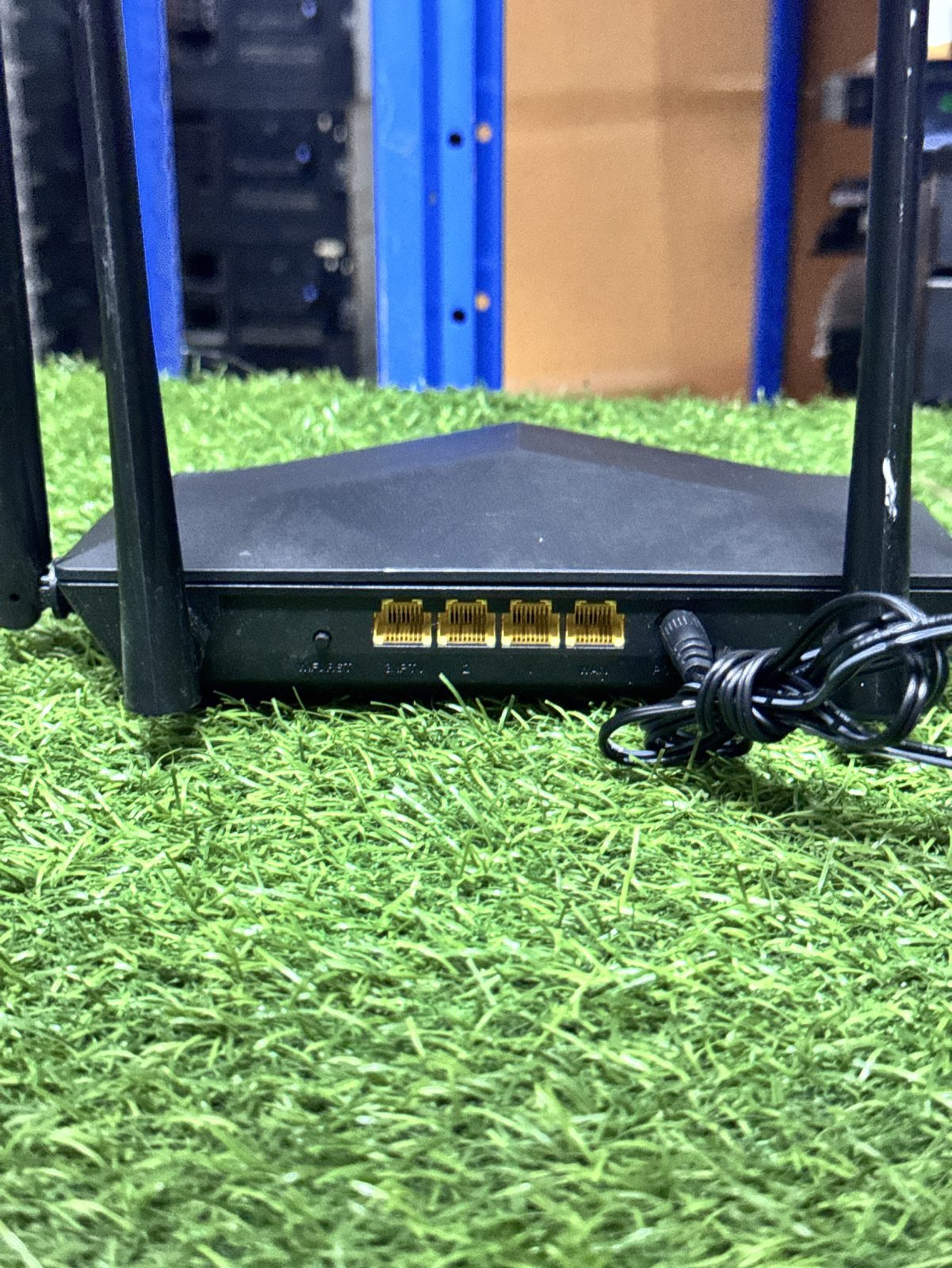 ขาย Tenda AC6 + Adapter รูปที่ 3