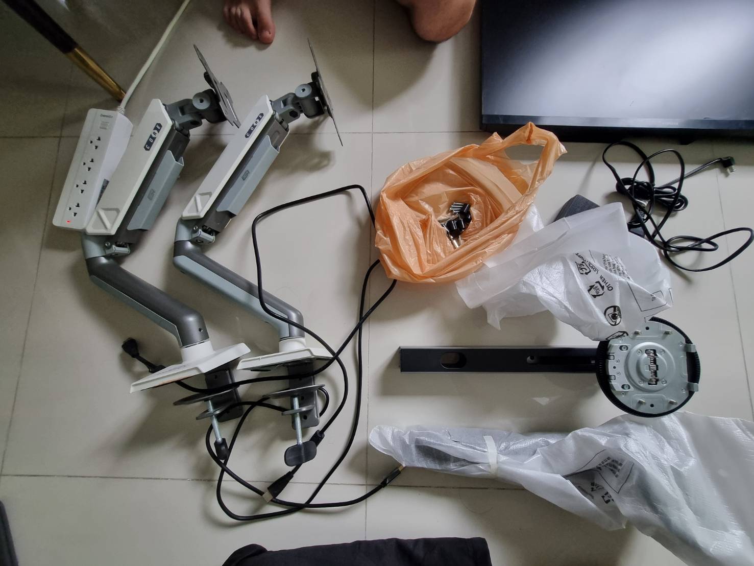 ขาย C34WQBA-RGGL (Xiaomi G34WQi)  พร้อมขายึดโต๊ะ รูปที่ 8