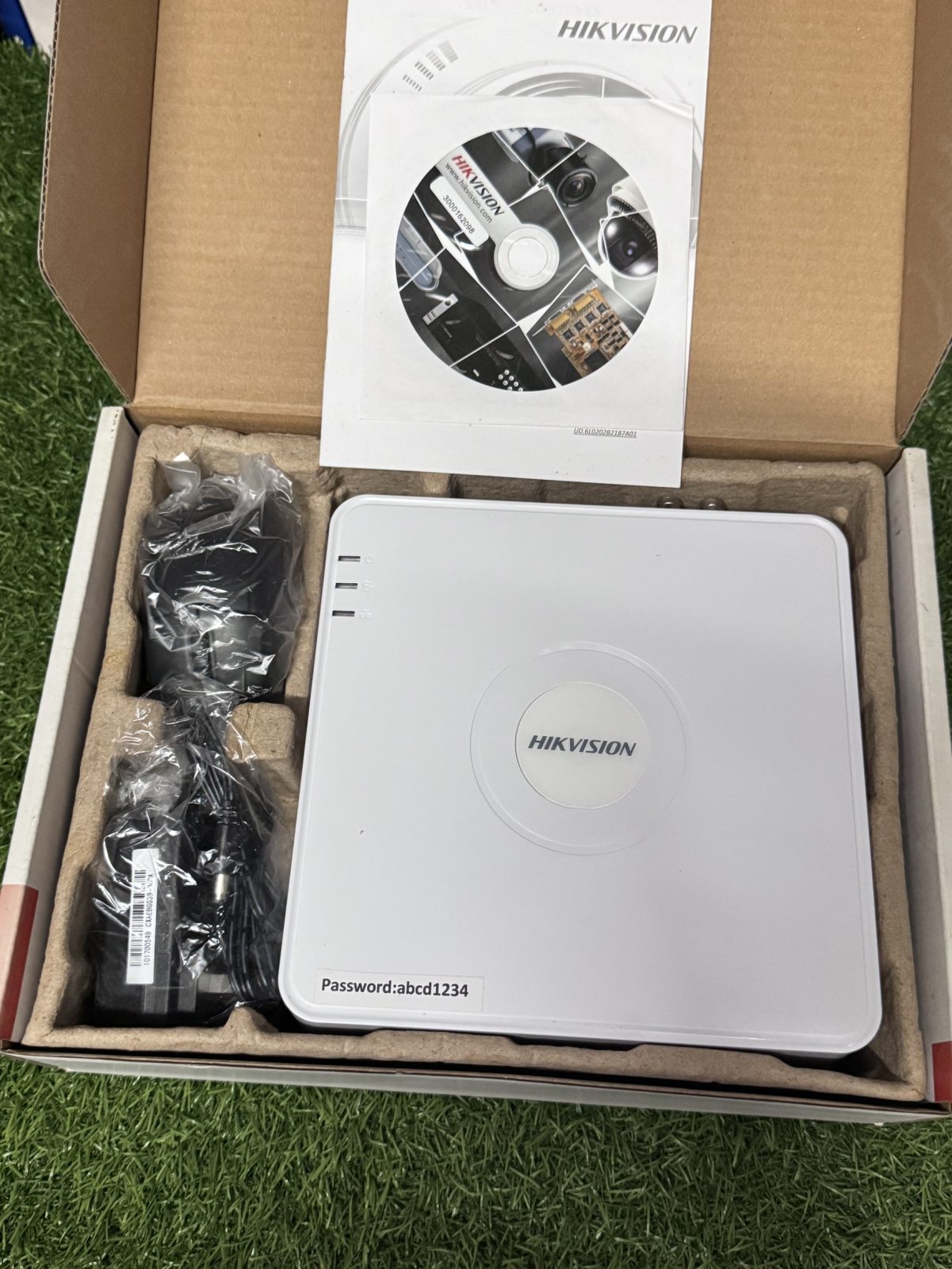 ขาย Hikvision Digital Video Recorder DS-7104HGHI-F1