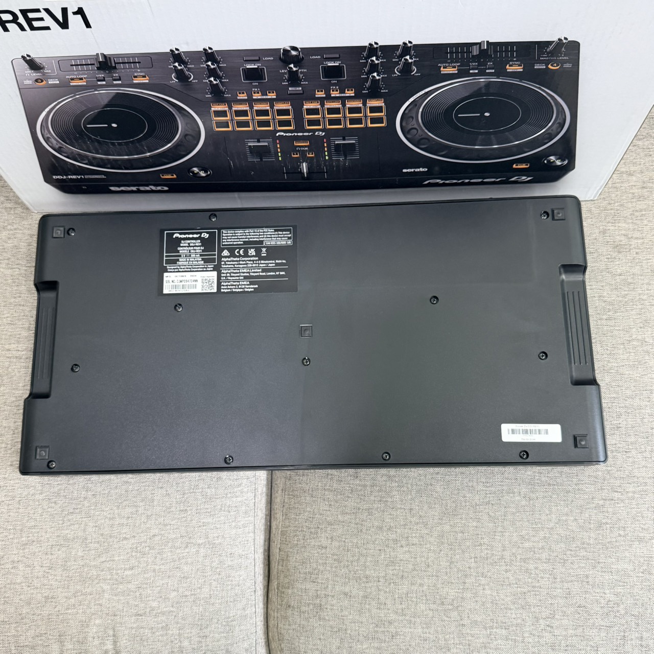 ขาย Pioneer DJ DDJ-REV1 เครื่องเล่น DJ รูปที่ 2