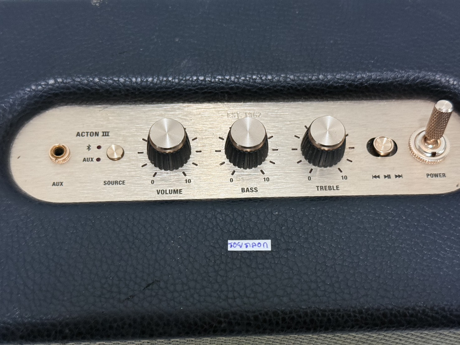 ขาย ลำโพง Marshall ACTON III + สาย AC มี รอยถลอก รูปที่ 2