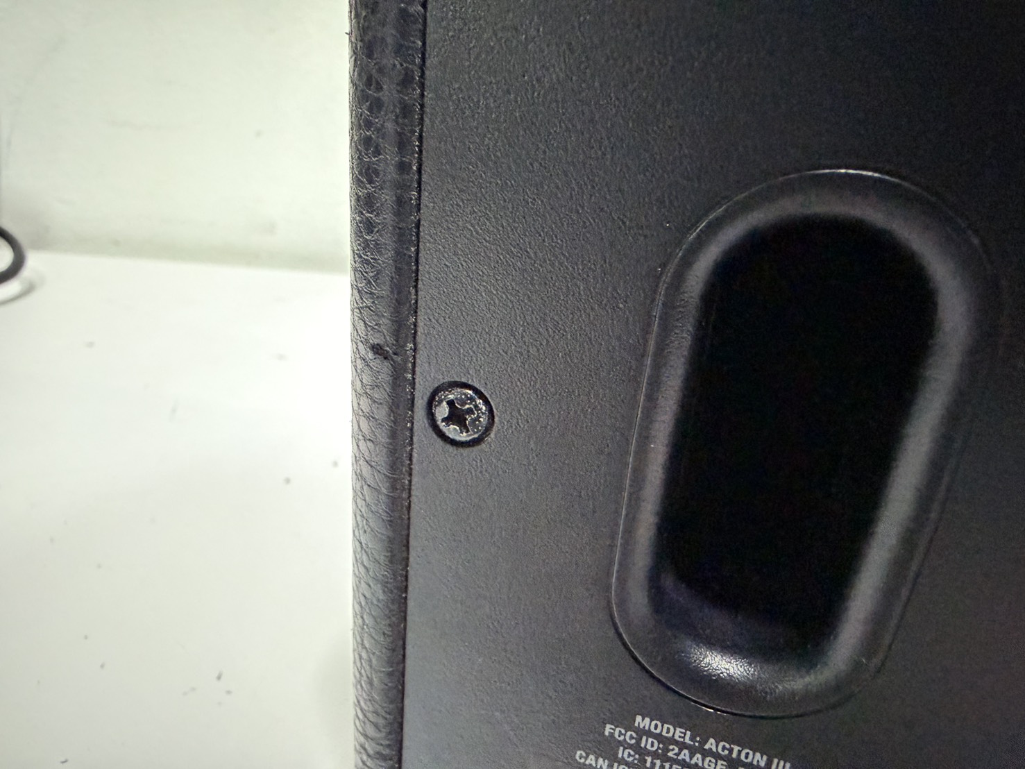 ขาย ลำโพง Marshall ACTON III + สาย AC มี รอยถลอก รูปที่ 5