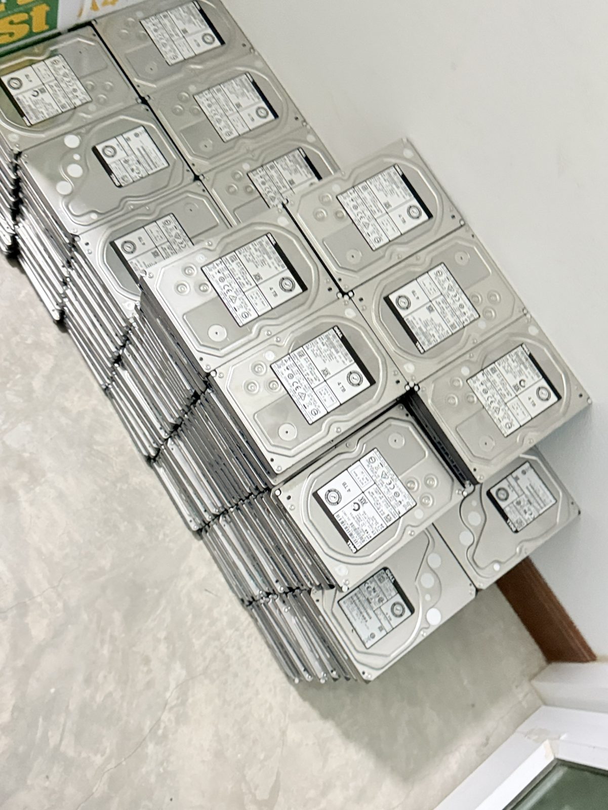 ขาย Dell 4TB SATA 3.5 6Gbps 7200RPM รูปที่ 3