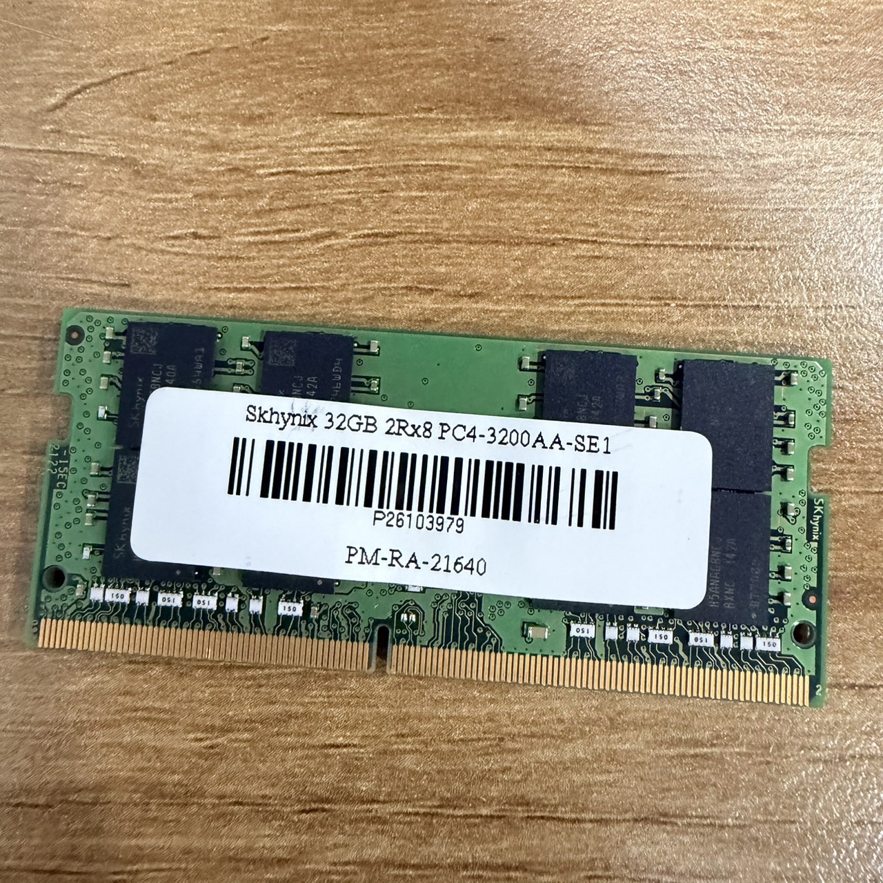 ขาย Ram NB Skhynix 32GB 2Rx8 PC4-3200AA-SE1 รูปที่ 2