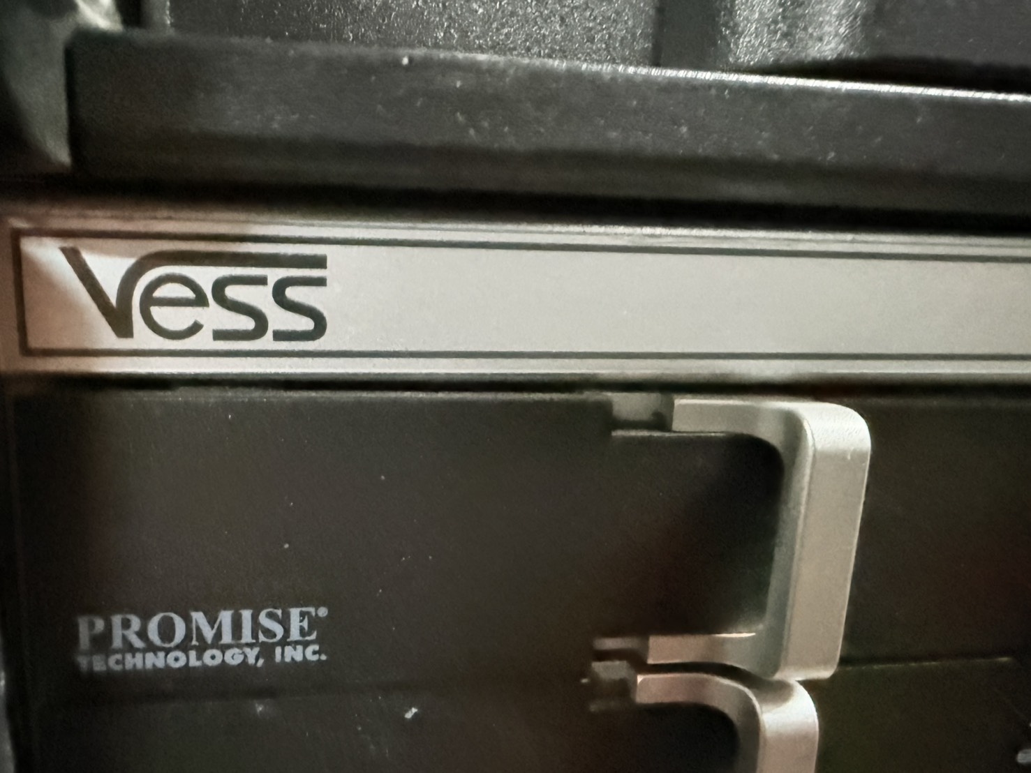 ขาย Promise Technology Vess A2600 Network Video No HDD รูปที่ 3
