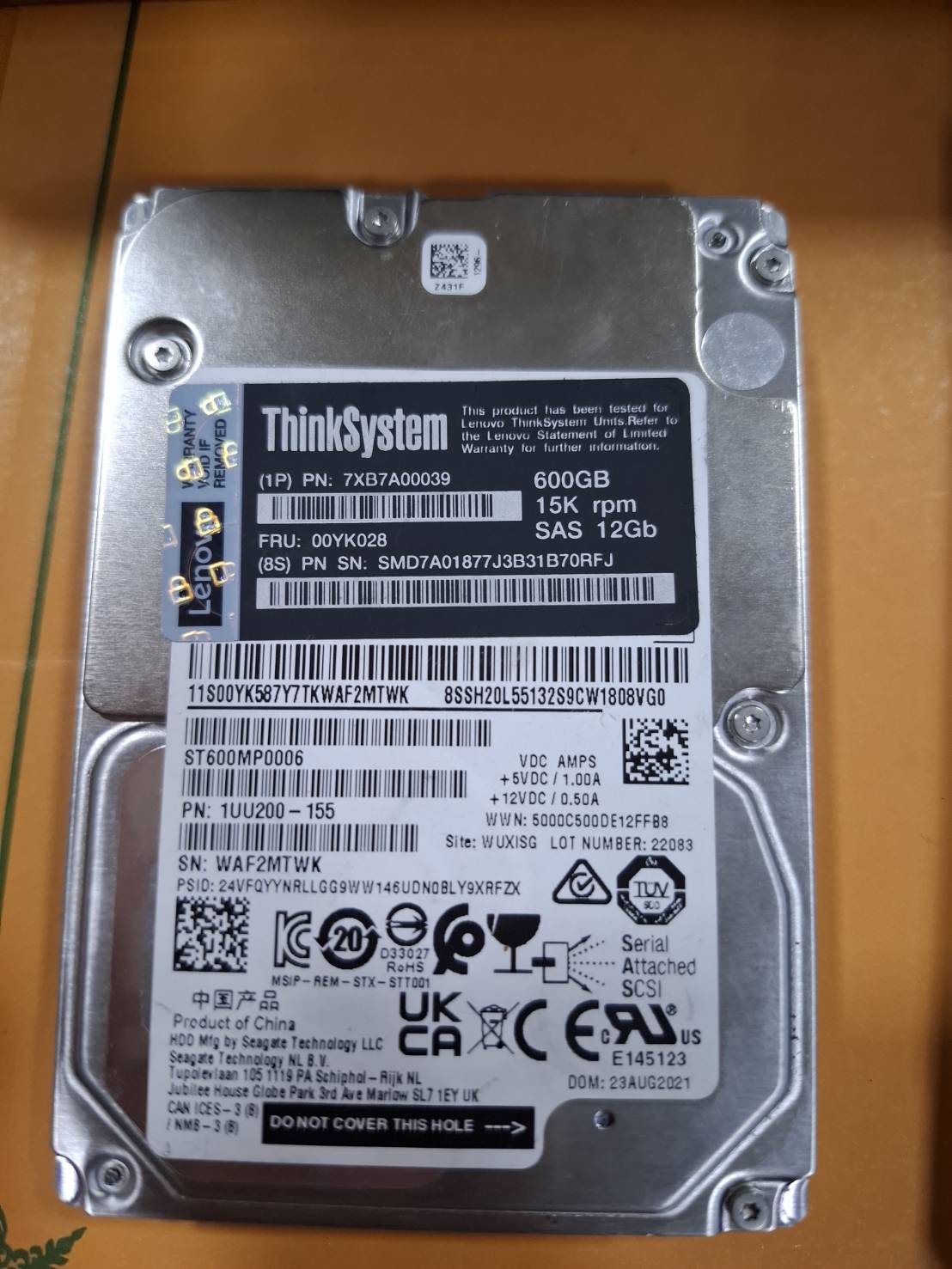 ขาย harddisk sas thinksystem 600GB 15K SAS 12Gb
