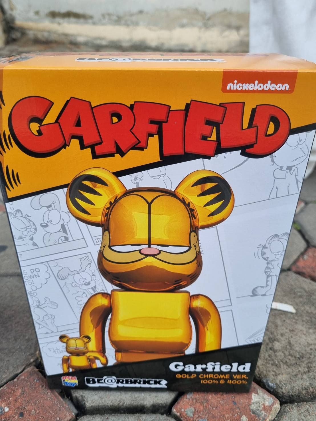 ขาย BE@RBRICK Garfield Gold Chrome Ver. 100% & 400%