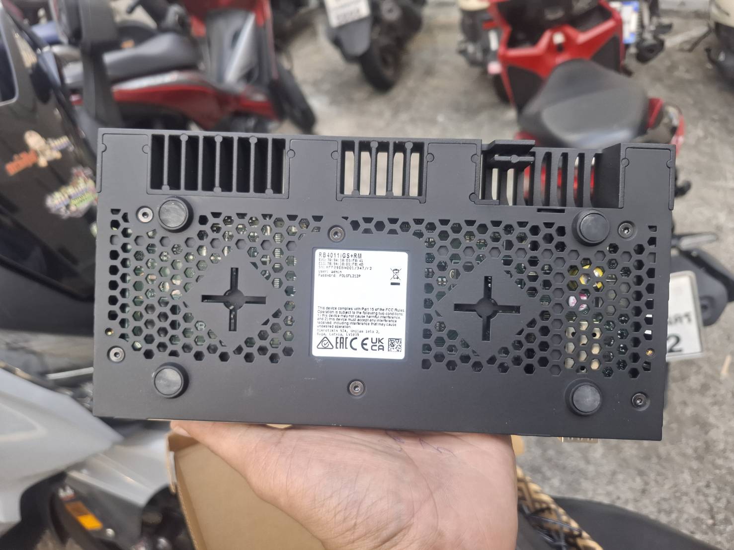 ขาย MikroTik RB4011iGS+RM รูปที่ 5