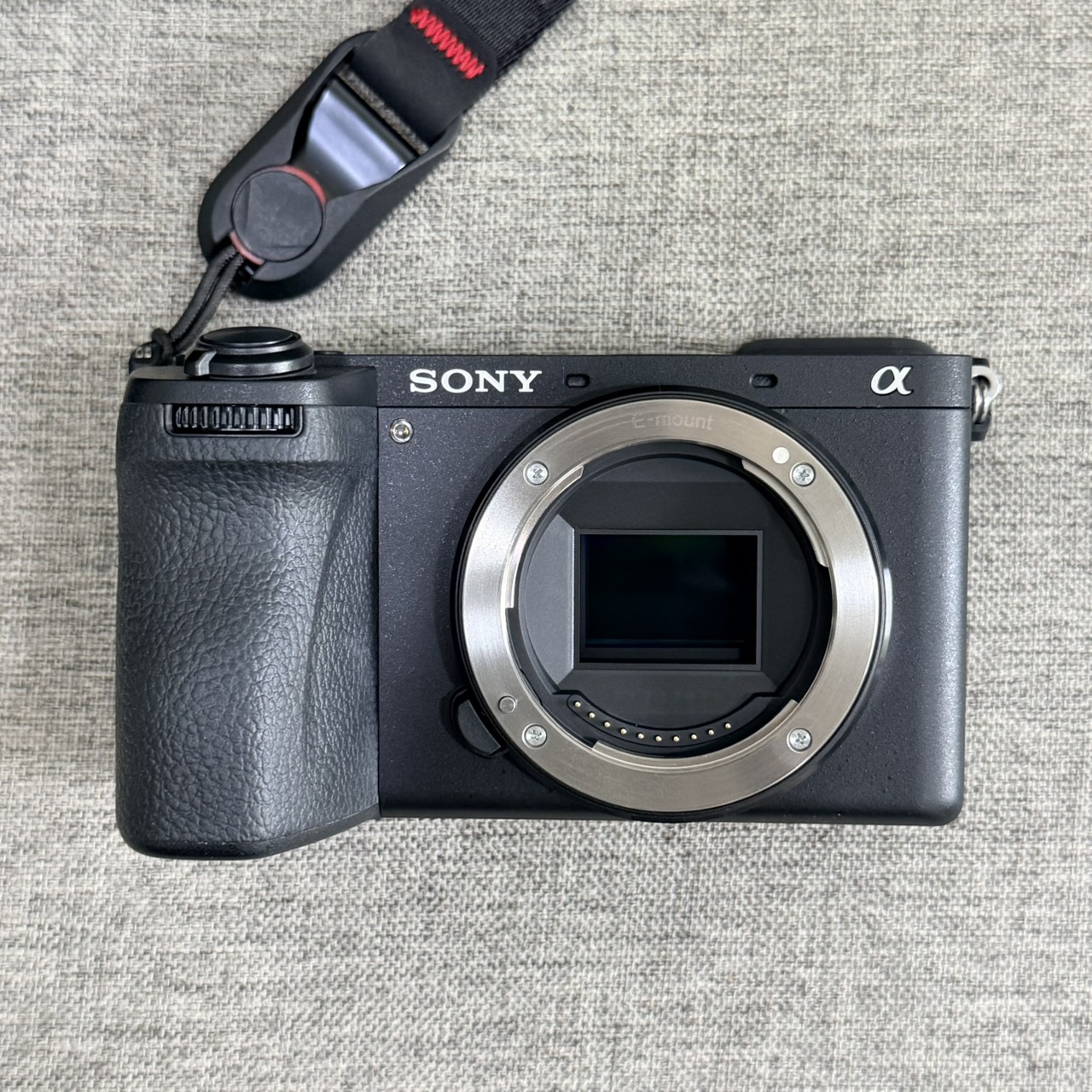 ขาย Sony A6700 + เลนส์Tamro + อุปกรณ์ + กระเป๋า รูปที่ 3